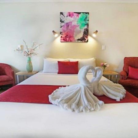 Ashwood Manor Motor Lodge Хамилтън Екстериор снимка
