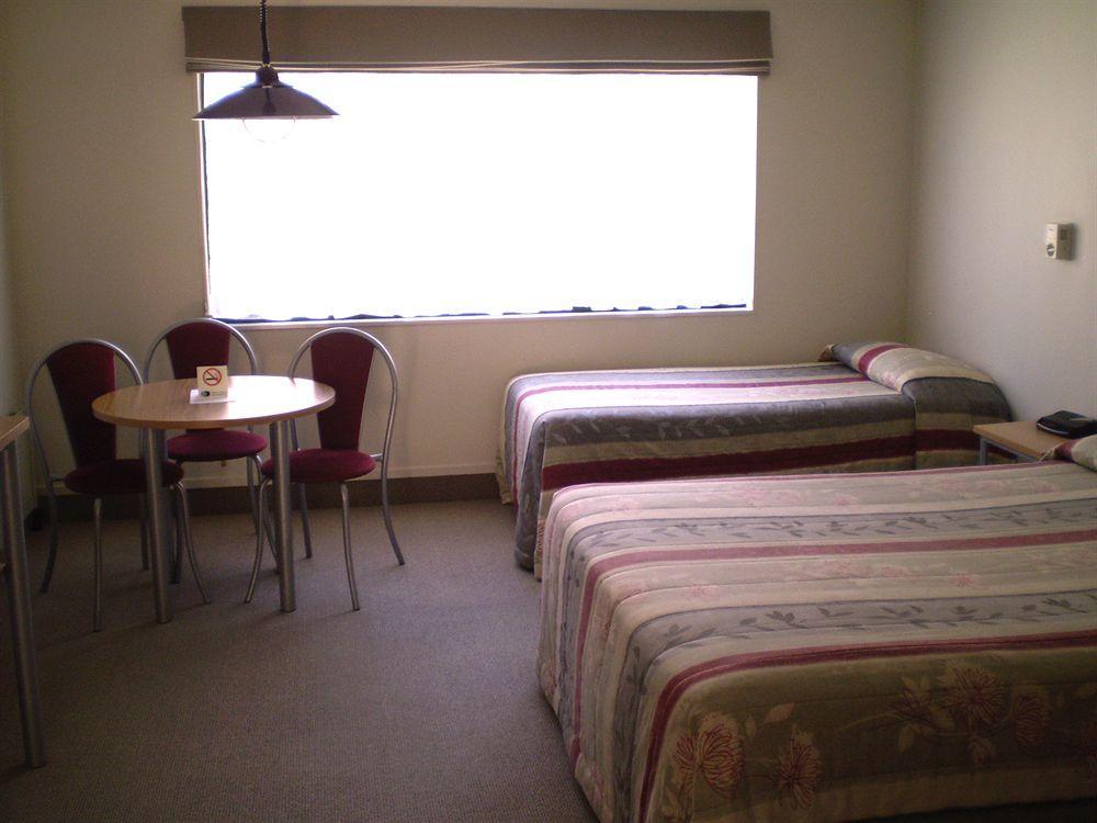 Ashwood Manor Motor Lodge Хамилтън Екстериор снимка