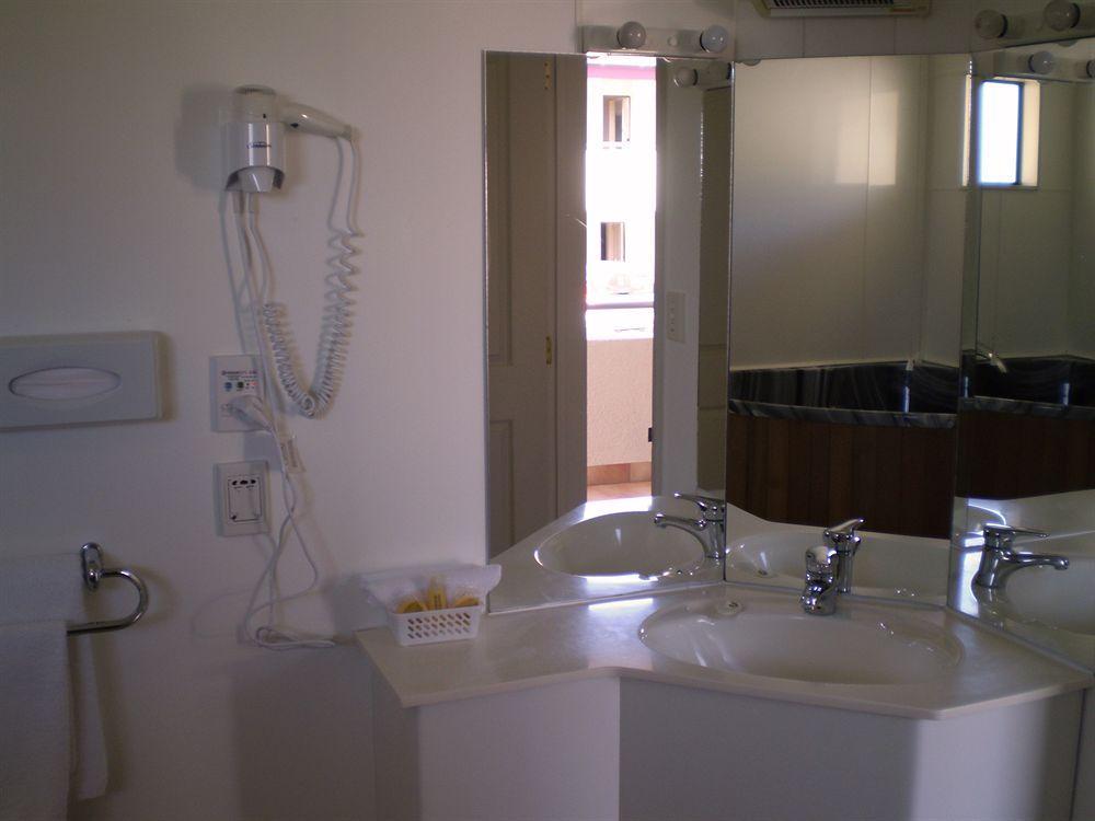 Ashwood Manor Motor Lodge Хамилтън Екстериор снимка