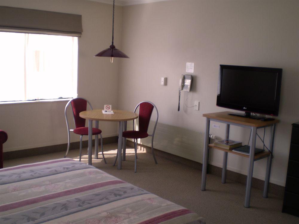 Ashwood Manor Motor Lodge Хамилтън Екстериор снимка