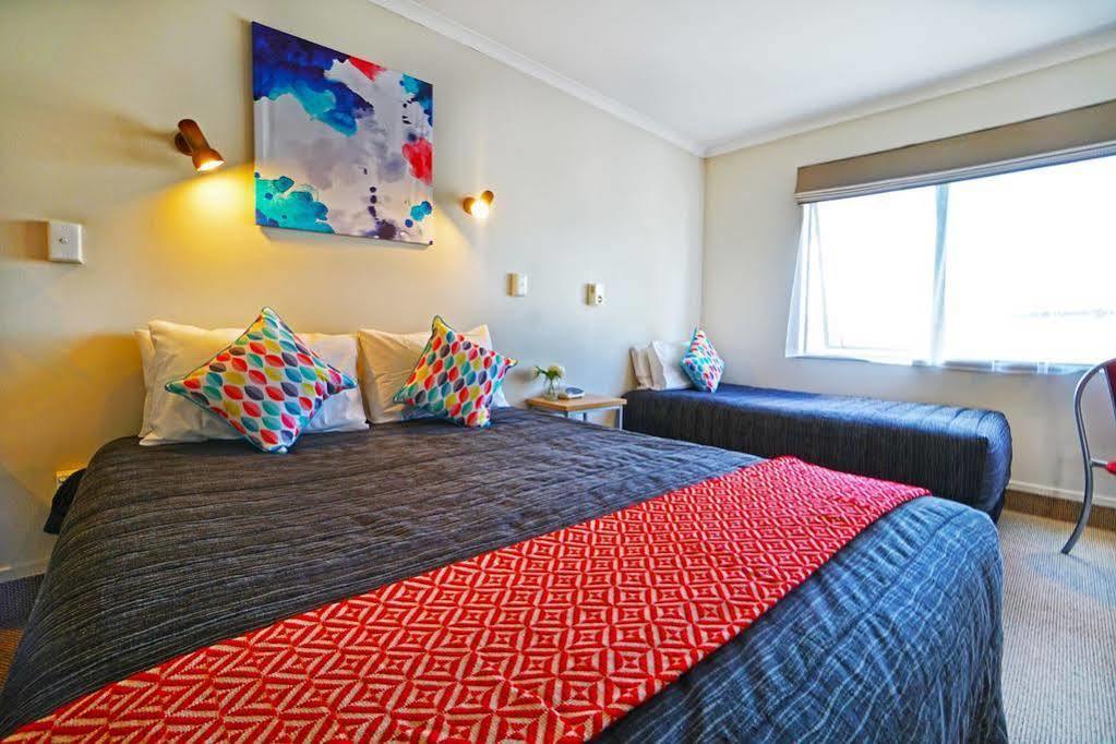 Ashwood Manor Motor Lodge Хамилтън Екстериор снимка